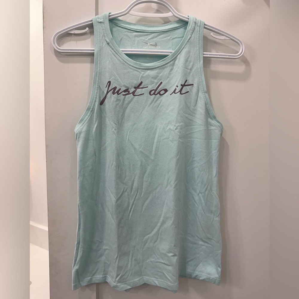 Nike Tank - Picture 1 of 2